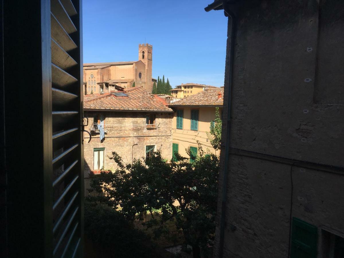 L'Indipendenza, La Casa Dei Viaggiatori Apartman Siena Kültér fotó